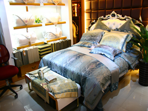 ���Q���ҼҼ��M�v������ɯ�W���R˹