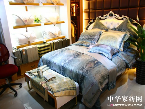 ���Q���ҼҼ��M�v������ɯ�W���R˹