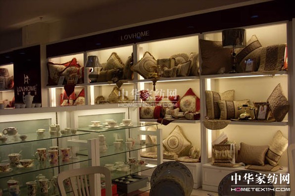 �����ҾӰ��^�µ��_��