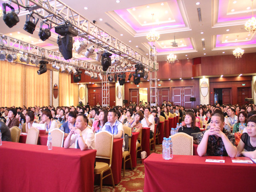 南方寢飾2012年新品發布會隆重舉行