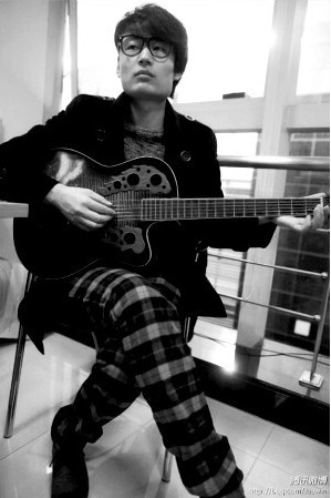 故事之中的產品 緊張之外的銷量