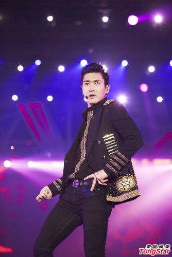 SuperJunior首爾開唱上演視聽盛宴