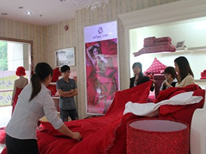 凡語家紡實(shí)操培訓(xùn)如火如荼進(jìn)行