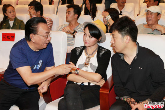 �ܷf��"�Ҵ�I��"�_�C���ݴ�Ů