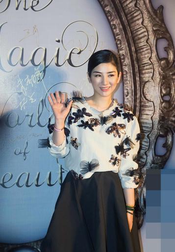 黃奕笑談產后減重秘訣