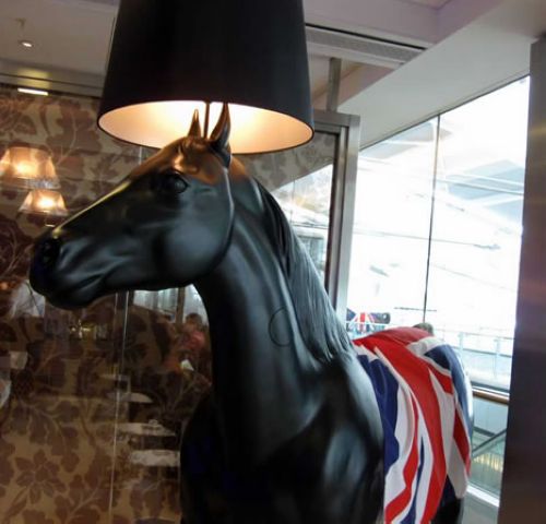 ӭ�R��͹ń����R��