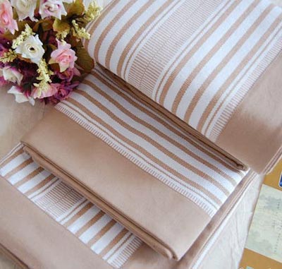 ������Ʒ�ղر��B�W����������ƪ