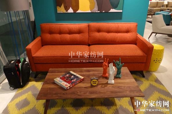 ��1���Ҿ�ɫ�ʣ�2015�꼏��Ʒ����څ��