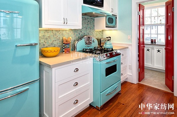 【1】古典風吹襲廚房不老設計個性辣媽最愛