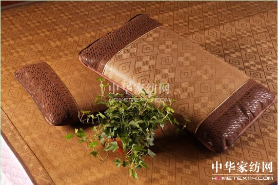 ��Щ�꣬������µě�ϯ��