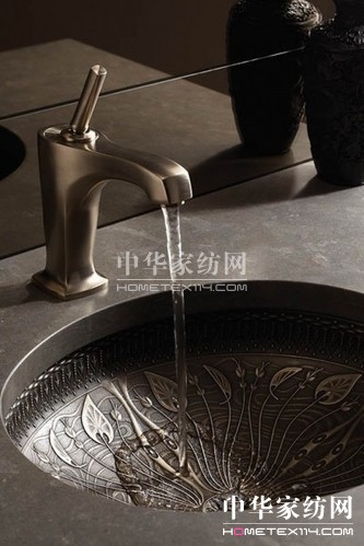 【3】盡享異域風(fēng)情摩洛哥風(fēng)格奢華浴室