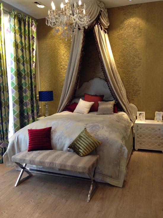 �ձ��Ȳ�ˇ:������ɫ�ʴ��似��