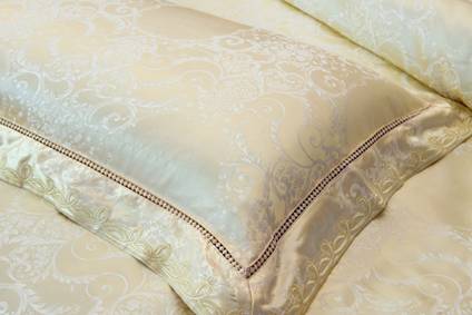 歐派家紡:婉約端莊,知性優雅