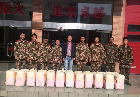 水星到鎮消防中隊進行擁軍慰問