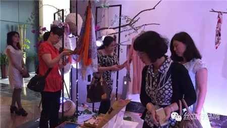 �z�����������ΘI(y��)���ɞ��ِΨһ��Ʒٝ����