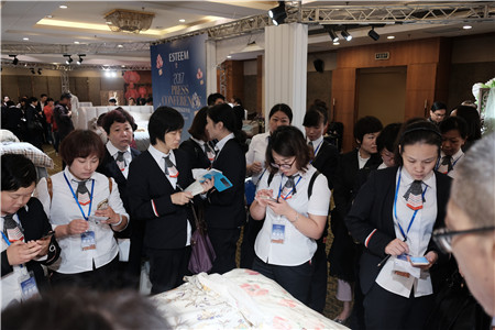 ��Ԓ���졪����ESTEEM��ͥ�Ҽ�2017�괺����Ʒ�l�������A�M��Ļ