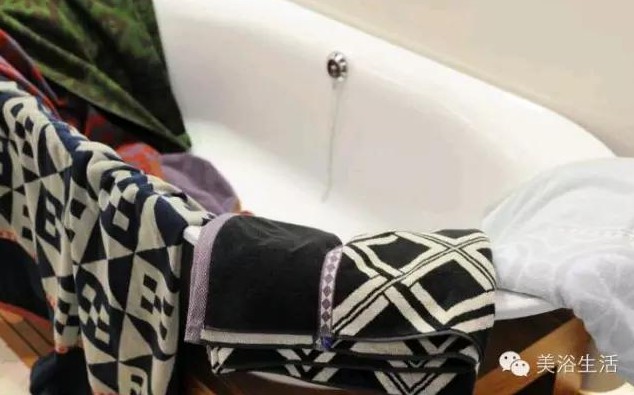 ��ԡ������m�˸��Ҽ�չ��һ�lԡ�����Ҹ�4.0��