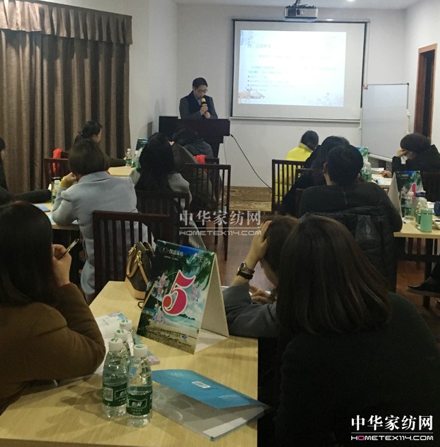 �R�ۅ�Խ֮�����_���Ҽ�����(y��u)��ƪ��