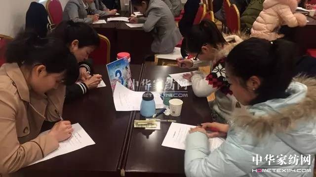 �R�����������\�����x����