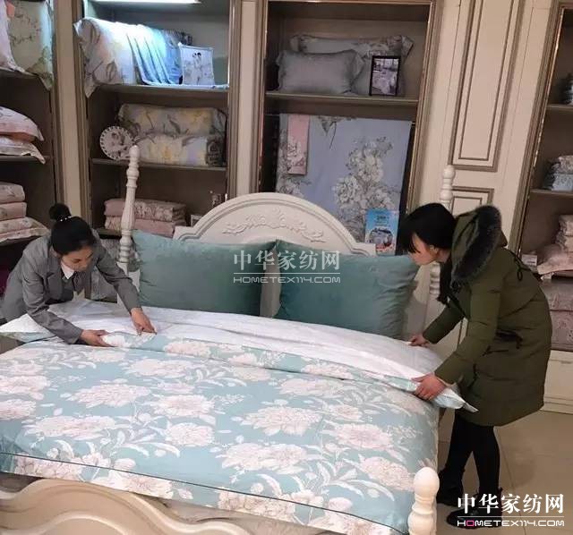 �R�����������\�����x����