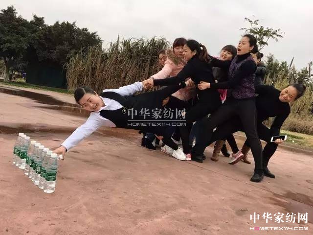 �Pʢ�Ҽ�����������Ӣ�R����ɽ�������@�����£�