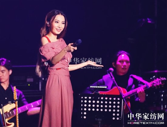 愛在蔓延中夢潔家紡全情參與田馥甄17年“如果IF巡回演唱會(huì)”