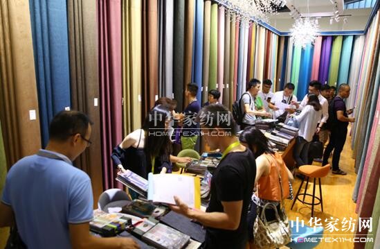 奢侈范色彩牌素樸風齊上陣布藝大咖們即將在家紡展會上演時尚大劇