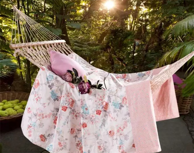 大家好,給大家介紹一下,這是我們家紡大會(huì)舉辦地@桐鄉(xiāng)