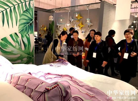 “綻•新程”艾萊依家紡2018春夏新品發布會圓滿落幕!