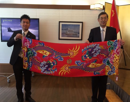 ͬ���ǽz�����W�_���{ʲô���f�������R�ˣ�