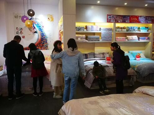 睡康寧家紡隆重進駐陽江市,場面火爆!