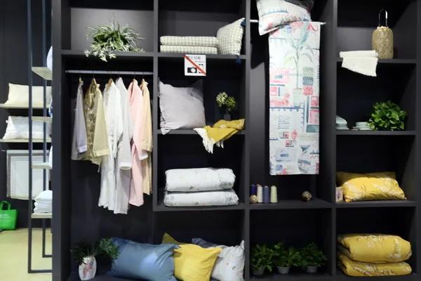 ���첼������չ2020intertextile�Ϻ��Ҽ�չ�����h��������M�@���H��