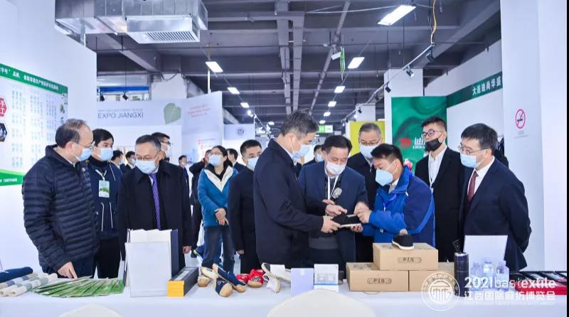 ���B(t��i)�����r����ˇ��2021�������H�鼏���[��ʢ��Ļ