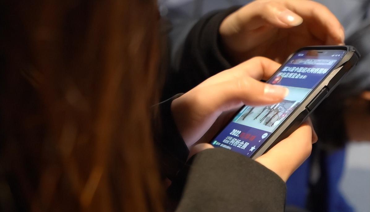 �＾�����������ּ�����ϵ�л�ӈA�M�չ٣��ڴ�������Ҋ��